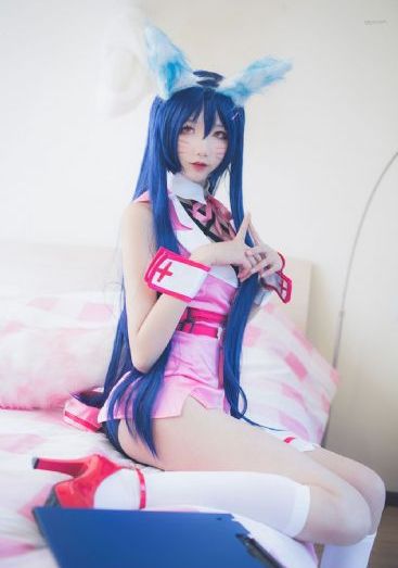 美女漏屄图_BD国语高清在线观看