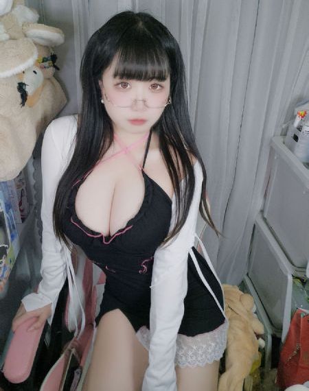 中文字幕奈奈美抱公侵犯_BD迅雷电影在线