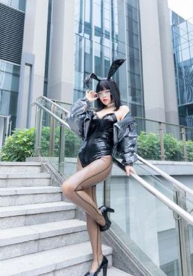 无码制服与龙族的关系_全集高清在线观看